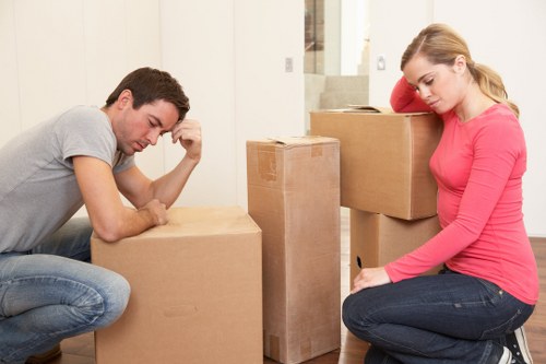 Residential moving truck service in Emersonpark